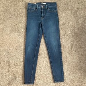 Levi’s 720s Super Skinny High Rise Jeans